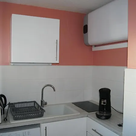 Apartament Lara 1 - Grand T2 Loggia Sans Vis-a-vis Parking - Pres Centre-port, Ile Des Loisirs, Richelieu Agde