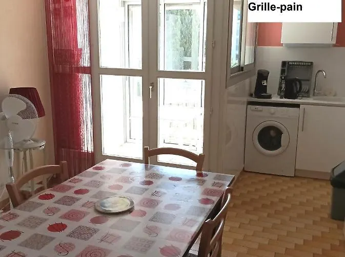 Lara 1 - Grand T2 Loggia Sans Vis-a-vis Parking - Pres Centre-port, Ile Des Loisirs, Richelieu 아파트 아그