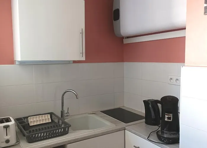 아파트 Lara 1 - Grand T2 Loggia Sans Vis-a-vis Parking - Pres Centre-port, Ile Des Loisirs, Richelieu 아그